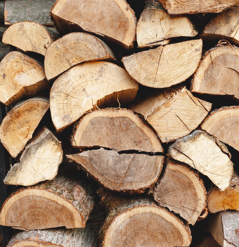Kiln Dried Larch Logs